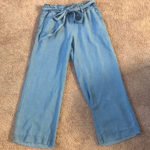 Loft chambray sinched tie waist pocketed paint!